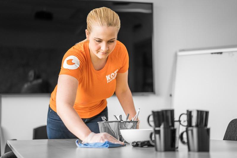 Kuinka poistat pahan hajun keittiöliinasta!?